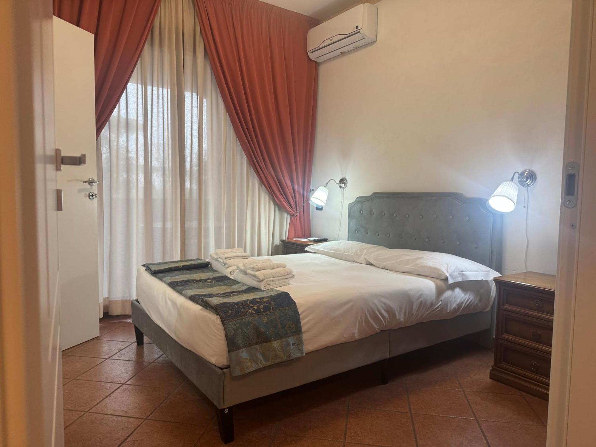 Euro House Inn Airport Fiumicino Exterior foto