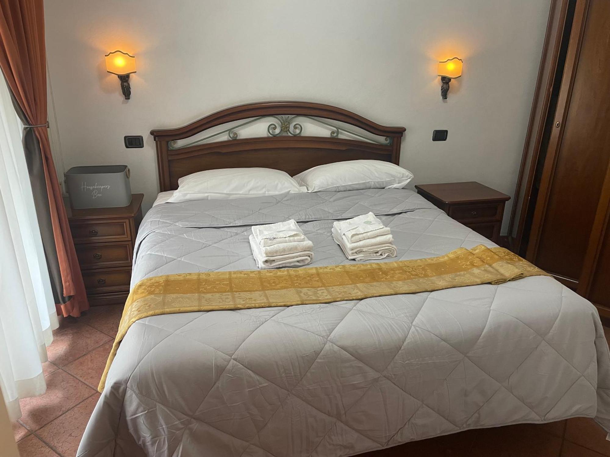 Euro House Inn Airport Fiumicino Exterior foto