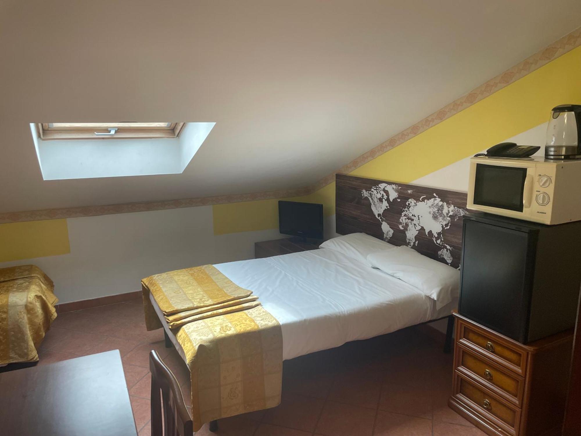 Euro House Inn Airport Fiumicino Exterior foto